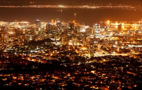 Electricity lights up the central business district of Cape Town, South Africa, June 18, 2019. PHOTO BY REUTERS/Mike Hutchings