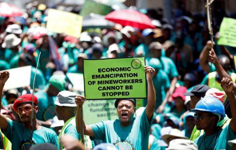 Members of South Africa's Association of Mineworkers and Construction Union (AMCU) chant slogans during a march to the Minerals Council of South Africa in Johannesburg, South Africa, January 22, 2019. PHOTO BY REUTERS/Siphiwe Sibeko