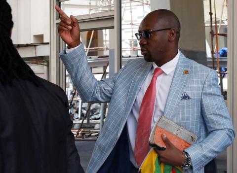 Activist Pastor Evan Mawarire who is facing charges of attempting to subvert the government arrives at the High Court in Harare, Zimbabwe, November 29, 2017. PHOTO BY REUTERS/Philimon Bulawayo