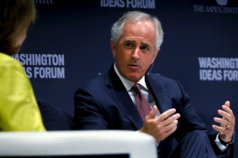 U.S. Senator Bob Corker (R) participates in the Washington Ideas Forum in Washington, September 30, 2015. PHOTO BY REUTERS/Jonathan Ernst