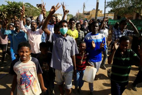 Sudanese demonstrators march during anti-government protests in Khartoum, Sudan, January 24, 2019. PHOTO BY REUTERS/Mohamed Nureldin Abdallah