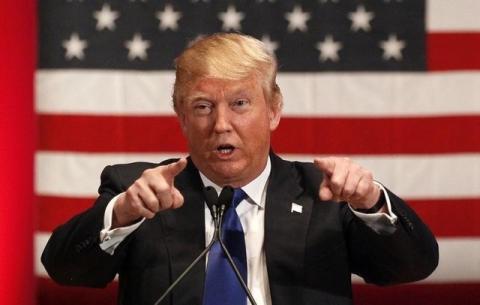 U.S. Republican presidential candidate businessman Donald Trump speaks at a veteran's rally in Des Moines, Iowa, January 28, 2016. PHOTO BY REUTERS/Rick Wilking