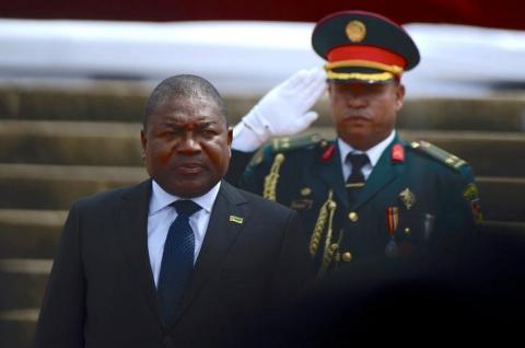 Mozambique's President Filipe Nyusi is saluted as he is sworn-in for a second term in Maputo, Mozambique, January 15, 2020. PHOTO BY REUTERS/Grant Lee Neuenburg