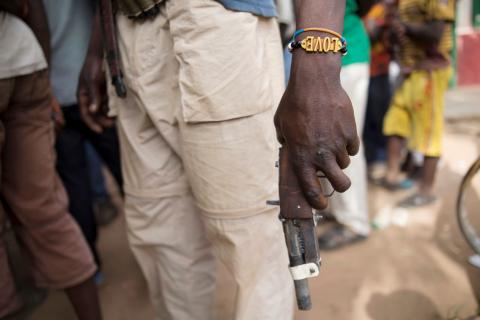 A member of the of the Anti-Balaka armed militia displays his weapon in the town of of Bocaranga, Central African Republic, April 28, 2017. PHOTO BY REUTERS/Baz Ratner