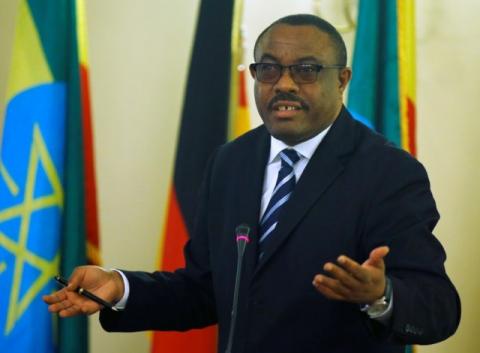 Ethiopian Prime Minister Hailemariam Desalegn gestures during a news conference in Addis Ababa, Ethiopia, October 11, 2016. PHOTO BY REUTERS/Tiksa Negeri