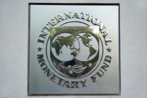 International Monetary Fund (IMF) logo is seen at the IMF headquarters building during the IMF/World Bank annual meetings in Washington, U.S., October 14, 2017. PHOTO BY REUTERS/Yuri Gripas