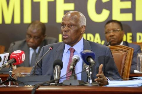 Angolan President and MPLA leader, Jose Eduardo dos Santos attends a party central committee at a meeting in Luanda, Angola, December 2 ,2016. PHOTO BY REUTERS/Herculano Coroado