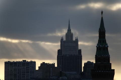 A view shows a tower of the Kremlin (R) and the Foreign Ministry headquarters (back) in Moscow, Russia, March 16, 2018. PHOTO BY REUTERS/Maxim Shemetov