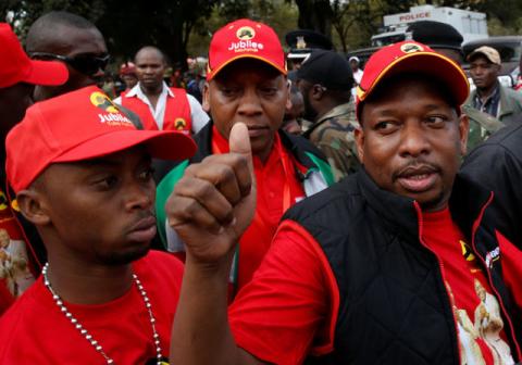 Nairobi's Governor-elect Mike Sonko salutes supporters as he arrives for a Jubilee Party campaign rally at Uhuru park in Nairobi, Kenya, August 4, 2017. PHOTO BY REUTERS/Thomas Mukoya