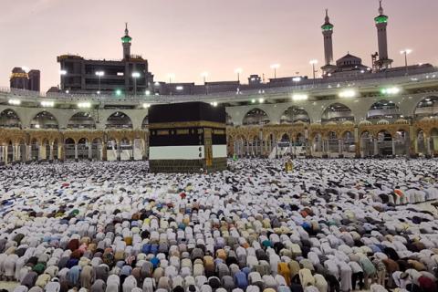 Muslims pray at the Grand Mosque during the annual Hajj pilgrimage in their holy city of Mecca, Saudi Arabia, August 8, 2019. PHOTO BY REUTERS/Waleed Ali