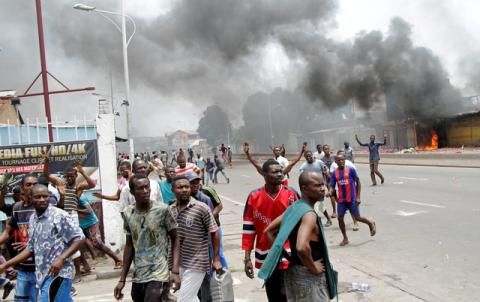 Congolese opposition supporters chant slogans during a march to press President Joseph Kabila to step down in the Democratic Republic of Congo's capital Kinshasa, September 19, 2016. PHOTO BY REUTERS/Kenny Katombe