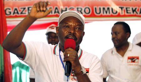 Burundi's President Pierre Nkurunziza addresses delegates of the ruling Conseil National pour la Defense de la Democratie - Forces pour Defense de la Democratie (CNDD-FDD) party during their congress in the capital Bujumbura, April 25, 2015. PHOTO BY REUTERS/Thomas Mukoya