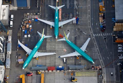 An aerial photo shows Boeing 737 MAX airplanes parked on the tarmac at the Boeing Factory in Renton, Washington, U.S., March 21, 2019. PHOTO BY REUTERS/Lindsey Wasson