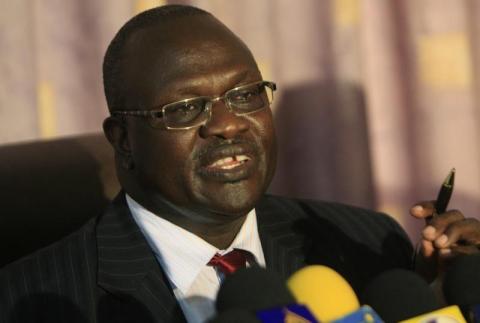 South Sudan's Vice President Riek Machar speaks during a news conference after meeting north Sudan's Vice President Ali Osman Mohamed Taha in Khartoum