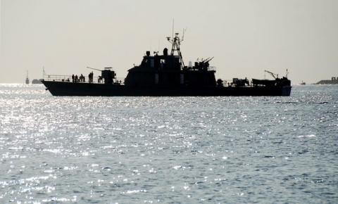 One of two Iranian navy warships arrives to dock at Port Sudan in the Red Sea state, December 8, 2012. PHOTO BY REUTERS/Stringer