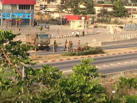 Soldiers patrol a street near opposition campaign headquarters after the election in Libreville, Gabon, August 31, 2016. PHOTO BY REUTERS/Life Africa TV