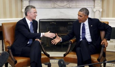 U.S. President Barack Obama meets with NATO Secretary-General Jens Stoltenberg (L) at the White House in Washington, April 4, 2016. PHOTO BY REUTERS/Kevin Lamarque