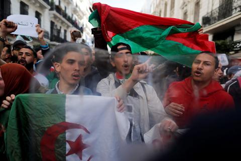 Students take part in a protest to denounce an offer by President Abdelaziz Bouteflika to run in elections next month but not to serve a full term if re-elected, in Algiers, Algeria, March 5, 2019. PHOTO BY REUTERS/Zohra Bensemra