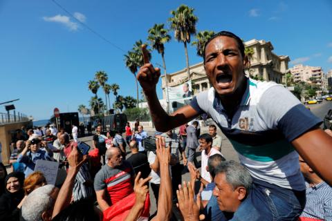 Pro Egyptian President Sisi supporters demonstrate after Friday prayers in Alexandria, Egypt, September 27, 2019. PHOTO BY REUTERS/Amr Abdallah Dalsh