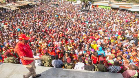 Kenya's President Uhuru Kenyatta addresses Jubilee Party supporters in Kaloleni area, Kilifi County, Kenya, October 10, 2017. PHOTO BY REUTERS/Presidential Press Service