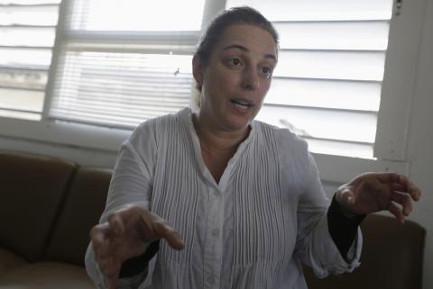 Cuban artist Tania Bruguera talks to Reuters during an interview in Havana, December 31, 2014. PHOTO BY REUTERS/Enrique De La Osa