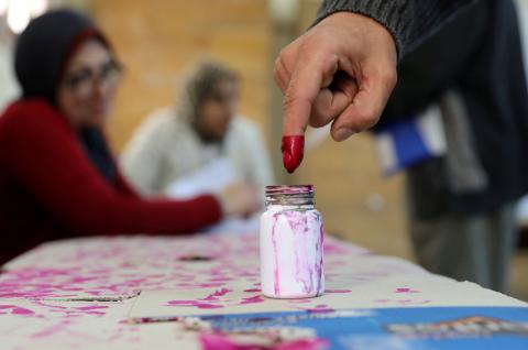 A voter's finger is marked with ink at a polling station during the second day of the presidential election in Alexandria, Egypt, March 27, 2018. PHOTO BY REUTERS/Mohamed Abd El Ghany