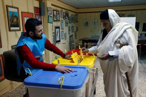 A man casts his vote during the municipal election at a polling station in Zwara, Libya, March 30, 2019. PHOTO BY REUTERS/Ismail Zitouny