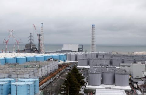 Storage tanks for radioactive water are seen at Tokyo Electric Power Co's (TEPCO) tsunami-crippled Fukushima Daiichi nuclear power plant in Okuma town, Fukushima prefecture, Japan, January 15, 2020. PHOTO BY REUTERS/Aaron Sheldrick