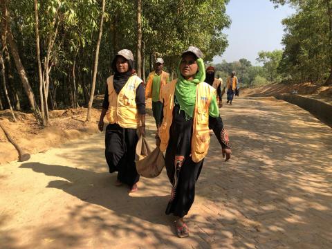 Dona Banu is one of team of Rohingya women in the world's largest refugee camp in southeast Bangladesh taking on jobs that were formerly only for men such as building roads and digging ditches. Near Balukhali Camp, Bangladesh. January 29, 2019. PHOTO BY THOMSON REUTERS FOUNDATION/Belinda Goldsmith