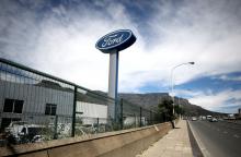 The logo of the Ford Motor Company is seen outside a car dealership in Cape Town, South Africa, October 18, 2017. PHOTO BY REUTERS/Mike Hutchings