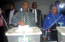 Comoros incumbent President Azali Assoumani casts his ballot for the presidential election at a polling station in Mitsoudje, in Comoros, March 24, 2019. PHOTO BY REUTERS/Ali Amir Ahmed