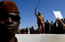 Sudan's President Omar al-Bashir waves to his supporters during a rally at the Green Square in Khartoum, Sudan, January 9, 2019. PHOTO BY REUTERS/Mohamed Nureldin Abdallah