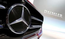 The Mercedes-Benz logo on a car on display at the company's annual news conference in Stuttgart, Germany, February 4, 2016. PHOTO BY REUTERS/Michaela Rehle