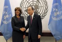 Colombian Foreign Minister Maria Angela Holguin Cuellar poses for photographers with United Nations Secretary General Ban Ki-moon following a Security Council meeting at U.N. headquarters in New York, January 25, 2016. PHOTO BY REUTERS/Mike Segar