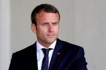 French President Emmanuel Macron waits for a guest at the Elysee Palace in Paris, France, June 28, 2017. PHOTO BY REUTERS/Charles Platiau