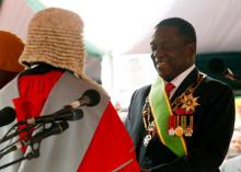 Emmerson Mnangagwa swears in as Zimbabwe's president in Harare, Zimbabwe, November 24, 2017. PHOTO BY REUTERS/Mike Hutchings