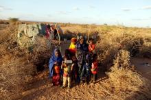 A displaced woman, Nima Mohamed, 35, poses with 6 of her 7 children beside their shelter at a makeshift settlement area near Burao, northwestern Togdheer region of Somaliland, March 25, 2017. PHOTO BY REUTERS/Zohra Bensemra