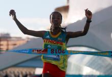 Ethiopia's Netsanet Gudeta Kebede wins the women's race. PHOTO BY REUTERS/Heino Kalis
