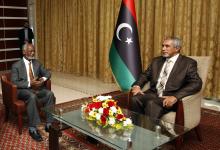 Libyan Prime Minister Omar al-Hassi (R) meets with Sudanese Foreign Minister Ali Karti in Tripoli, November 10, 2014. PHOTO BY REUTERS/Ismail Zitouny