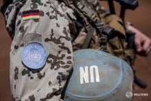 A German soldier from the UN contingent MINUSMA stands at Camp Castor in Gao, Mali, April 5, 2016. PHOTO BY REUTERS/Michael Kappeler