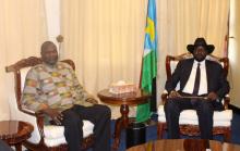 South Sudan's President Salva Kiir (R) and Riek Machar (L) meet after he was sworn-in as the First Vice President at the Presidential House in South Sudan's capital Juba, April 26, 2016. PHOTO BY REUTERS/Stringer