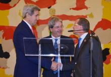 Italy's Foreign Minister Paolo Gentiloni (C), U.S. Secretary of State John Kerry (L) and UN special envoy for Libya Martin Kobler at a joint news conference following an international conference on Libya at the Ministry of Foreign Affairs in Rome, December 13, 2015. PHOTO BY REUTERS/Mandel Ngan