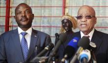 South African President Jacob Zuma (R) addresses a news conference next to Burundi's President Pierre Nkurunziza in Burundi's capital Bujumbura, February 26, 2016, after an Africa Union-sponsored dialogue in an attempt to end months of violence. PHOTO BY REUTERS/Evrard Ngendakumana