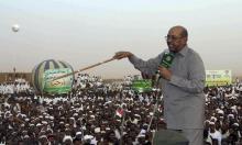 President Omar Hassan al-Bashir addresses a crowd in North Khartoum, June 8, 2013. PHOTO BY REUTERS/Stringer