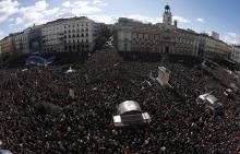 People fill Madrid's landmark Puerta del Sol as they gather at a rally called by Spain's anti-austerity party Podemos (We Can), January 31, 2015. PHOTO BY REUTERS/Sergio Perez