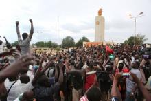 Protesters chant slogans against the presidential guard in Ouagadougou, Burkina Faso, September 16, 2015. PHOTO BY REUTERS/Joe Penney