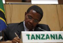 Tanzania's President Jakaya Kikwete signing ceremony of the Peace, Security and Cooperation Framework