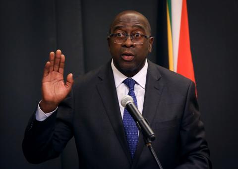 Nhlanhla Nene is sworn in as Minister of Finance in Cape Town, South Africa, February 27, 2018. PHOTO BY REUTERS/Sumaya Hisham