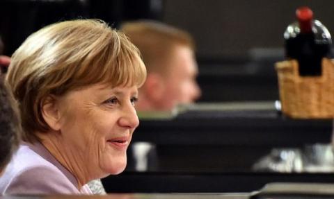 Germany's Chancellor Angela Merkel has dinner near the Grand Place in Brussels, Belgium, January 12, 2017. PHOTO BY REUTERS/David Stockman