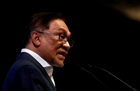 Malaysian politician Anwar Ibrahim speaks during the Singapore Summit in Singapore, September 15, 2018. PHOTO BY REUTERS/Edgar Su